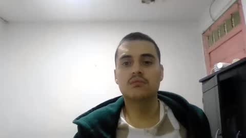 Snapshot of jonhdairon chatting on June 8, 2026, 2:34 am jonhdairon online show from June 8, 2026, 2:34 am