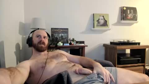 Snapshot of jonnlulz chatting on January 23, 2025, 1:41 am Jon online show from January 23, 2025, 1:41 am