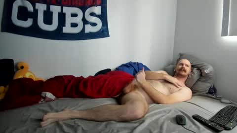 Snapshot of jonnlulz chatting on October 14, 2025, 5:47 pm Jon online show from October 14, 2025, 5:47 pm