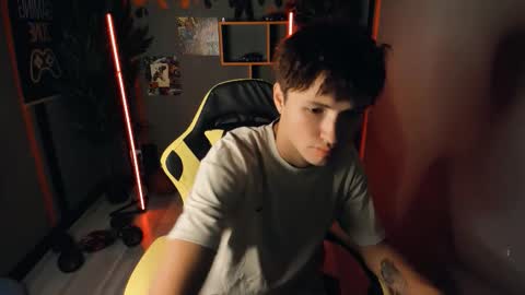 Snapshot of jonny_dark chatting on September 11, 2025, 10:15 am Jonny online show from September 11, 2025, 10:15 am