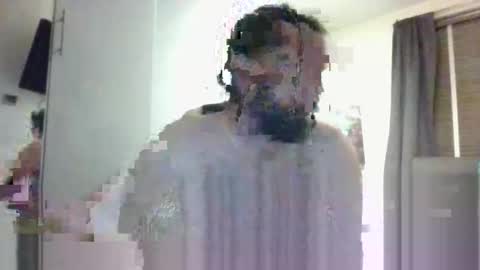 jonnyb9876 online show from October 22, 2025, 5:02 pm