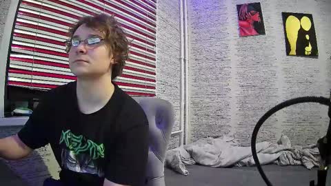 Snapshot of jonnymyloka chatting on December 30, 2024, 11:06 pm JONNY online show from December 30, 2024, 11:06 pm