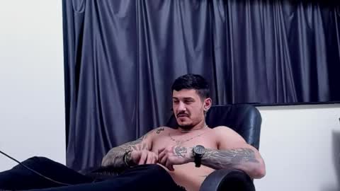 jonnyporn1 online show from January 13, 2025, 10:13 pm