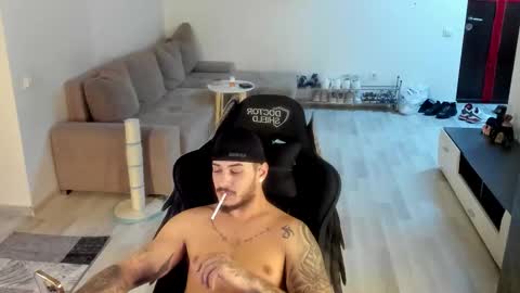 jonnyporn1 online show from January 7, 2026, 6:43 pm