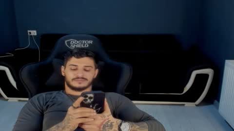 jonnyporn1 online show from March 9, 2026, 4:00 pm