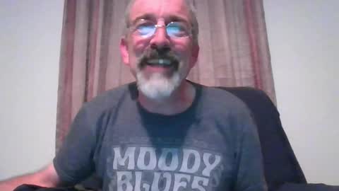 Snapshot of jony_five chatting on December 17, 2024, 2:01 am Jon online show from December 17, 2024, 2:01 am