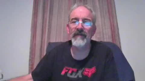 Snapshot of jony_five chatting on December 22, 2024, 9:42 pm Jon online show from December 22, 2024, 9:42 pm