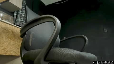 jordan33blake online show from December 9, 2024, 12:19 pm