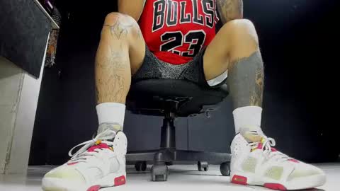 jordan33blake online show from February 11, 2025, 12:27 pm