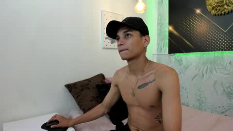 jordanandandrew online show from January 19, 2025, 7:37 pm