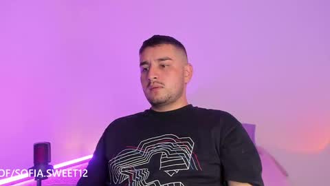 JORDY AND SOFI online show from October 7, 2025, 4:09 am