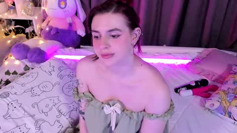 Rose online show from March 12, 2025, 9:56 pm