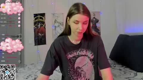 Mila online show from February 11, 2025, 2:46 am