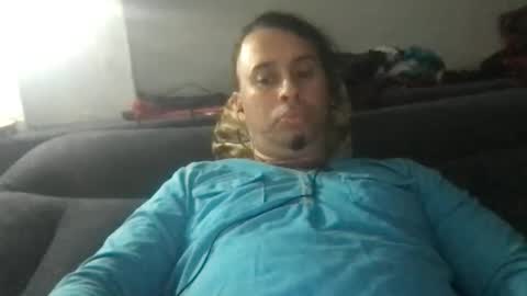 jose1234563 online show from October 31, 2025, 2:56 am