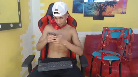 jose_sexycumm online show from December 3, 2024, 7:44 pm