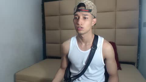 jose_sexycumm online show from September 9, 2025, 7:57 pm