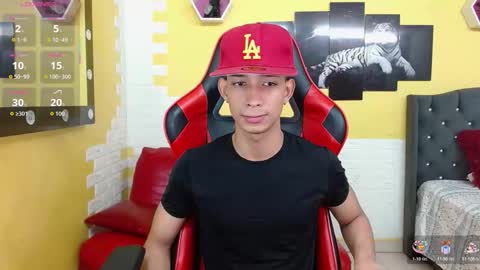 jose_sexycumm online show from November 27, 2025, 7:49 pm