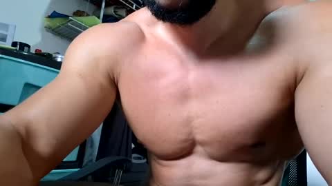 josefit06 online show from September 16, 2025, 4:08 pm