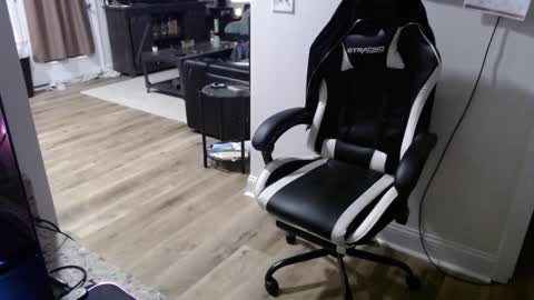 Josef online show from January 11, 2026, 11:59 am