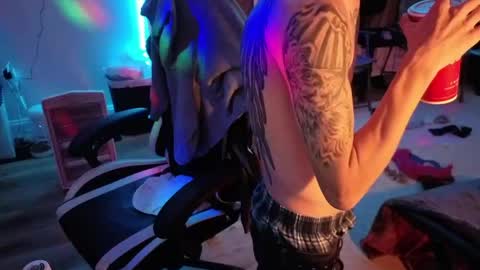 Josef online show from April 24, 2026, 12:35 am