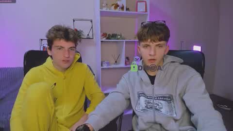 joseph_bear_ online show from October 11, 2025, 7:01 pm