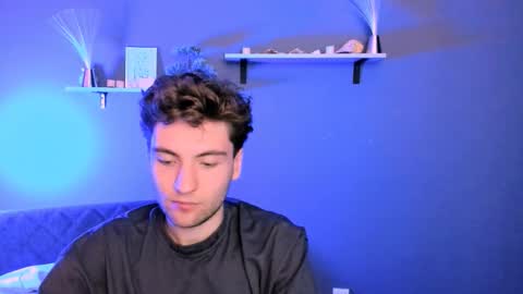 joseph_bear_ online show from December 18, 2025, 7:53 pm