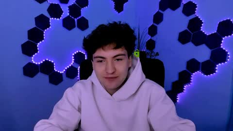 joseph_bear_ online show from April 8, 2026, 8:14 am