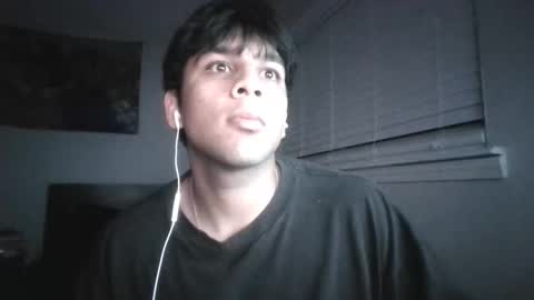 Snapshot of josh372060 chatting on June 7, 2026, 3:32 am josh372060 online show from June 7, 2026, 3:32 am