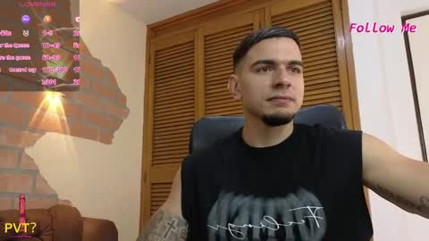 josh_miller01 online show from May 27, 2026, 1:19 pm
