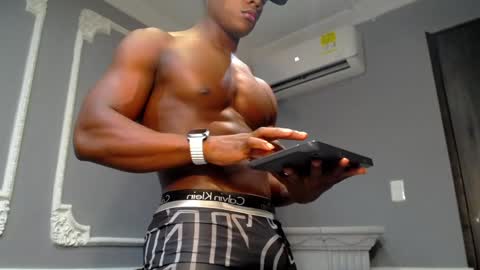 Snapshot of joshloganx chatting on December 13, 2024, 7:53 pm joshloganx online show from December 13, 2024, 7:53 pm