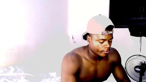 Snapshot of joshloganx chatting on February 27, 2026, 6:13 am joshloganx online show from February 27, 2026, 6:13 am