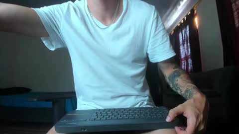 Snapshot of joshmiller_ chatting on February 11, 2026, 5:07 pm Josh online show from February 11, 2026, 5:07 pm