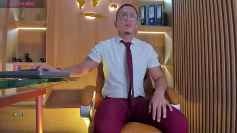 Snapshot of joshmiller___ chatting on September 28, 2025, 3:01 am joshmiller___ online show from September 28, 2025, 3:01 am