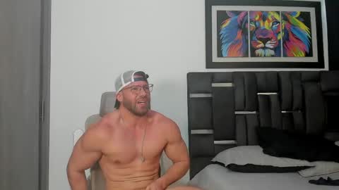 Snapshot of joshualyon chatting on May 1, 2026, 1:48 pm Joshua The Lion online show from May 1, 2026, 1:48 pm