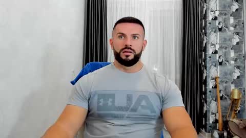 joshuamuscle69 online show from November 29, 2025, 11:13 am