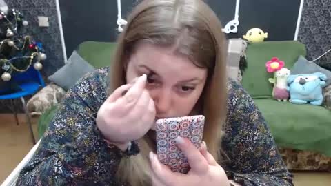 josiesun771 online show from December 23, 2024, 7:06 am