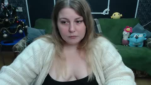 josiesun771 online show from January 25, 2025, 10:40 am