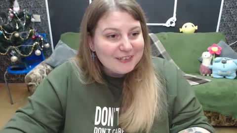 josiesun771 online show from January 26, 2025, 12:33 pm