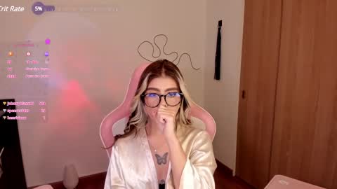 josephine   independent model    online show from February 27, 2025, 2:32 am