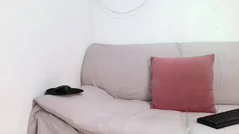 jostin_dark02 online show from February 3, 2025, 12:57 pm