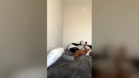 joxsolo online show from April 7, 2026, 6:41 pm