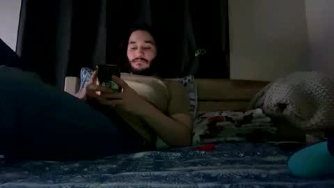 Joy3100 online show from December 2, 2025, 5:46 am