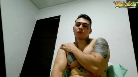 Snapshot of jq401055 chatting on April 17, 2026, 11:52 pm Jaxxx67 online show from April 17, 2026, 11:52 pm