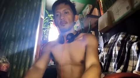 jrcmangubat23 online show from June 17, 2026, 5:21 am