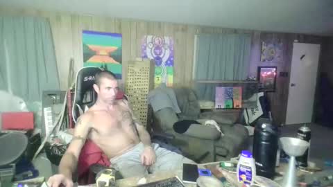 Snapshot of jrizzle1111 chatting on October 20, 2025, 8:15 am jrizzle1111 online show from October 20, 2025, 8:15 am