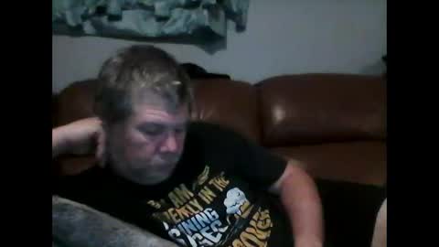 jrock9999 online show from November 15, 2025, 12:23 pm