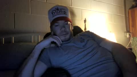 Snapshot of jryan90 chatting on January 18, 2026, 7:01 am Jim online show from January 18, 2026, 7:01 am