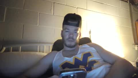 Snapshot of jryan90 chatting on April 5, 2026, 1:25 am Jim online show from April 5, 2026, 1:25 am