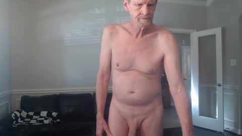 Snapshot of jtull52 chatting on January 7, 2025, 8:31 pm jtull52 online show from January 7, 2025, 8:31 pm