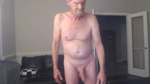 Snapshot of jtull52 chatting on February 19, 2025, 11:36 pm jtull52 online show from February 19, 2025, 11:36 pm